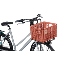 Kosz przedni/tylny na bagażnik BASIL BICYCLE CRATE M, 29.5L, recycled synthetic, terra red (NEW)