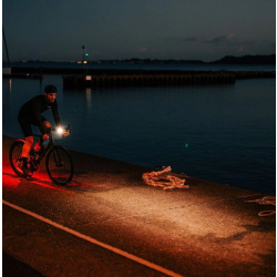 Lampka przednia MAGICSHINE ALLTY 1500S, 1500 lumenów, Wyświetlacz OLED (NEW)