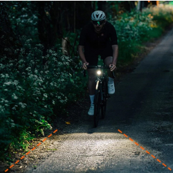 Lampka przednia MAGICSHINE EVO 1300, 1300 lumenów, Zestaw Lampka + Uchwyt + Pilot (NEW)