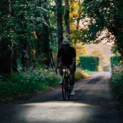 Lampka przednia MAGICSHINE EVO 1300, 1300 lumenów, Zestaw Lampka + Uchwyt + Pilot (NEW)