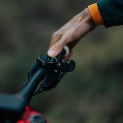 Lampka przednia MAGICSHINE RAY 1600B, 1600 lumenów (NEW)