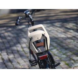 Fotelik dziecięcy QIBBEL JUNIOR 6+ Khaki black/sand, mocowanie na bagażnik, udźwig 35kg (NEW 2026)