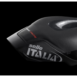 Siodło SELLE ITALIA IRON EVO KIT CARBONIO SUPERFLOW SD miękkie (id match - universal) ti 316 tube 7, fibra-tek, czarne (DWZ)